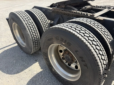 Used 2021 VOLVO VNL760 Conventional trucks Indiana US | Miedema Asset Management Group #1414665
