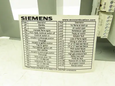 SCC LME71.111PKG Siemens Flame Safeguard Burner Control w Program Module 120VAC