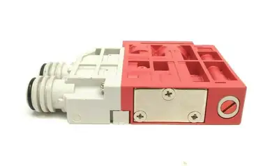 VVQ2000-23AR-C6 | SMC  4-Way Solenoid Valve Perfect Block - Used