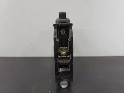 USED SQUARE D QO115