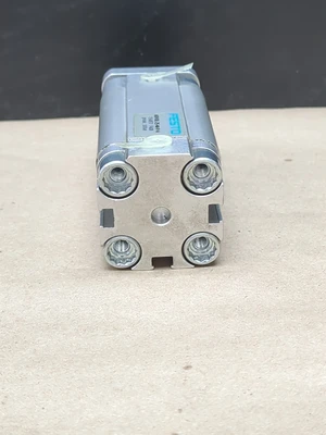NEW Festo ADVUL-25-40-P-A
