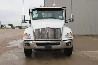 Used 2027 PETERBILT 548 Rolloff Trucks Texas US | Roll Off Truck World #1491999