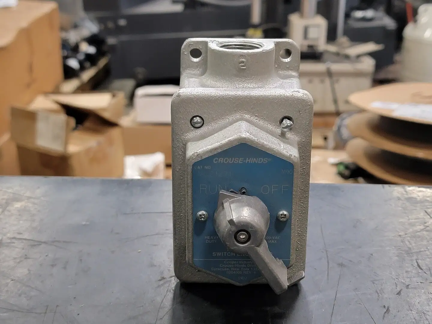 NEW CROUSE-HINDS MC21271 RN OF