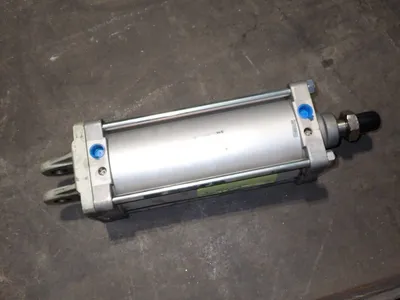 USED SMC CS2D125250