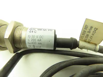 Balluff BOS 18M-NA-1PD-E4-C Proximity Retroreflective Sensor Switch BOS0020