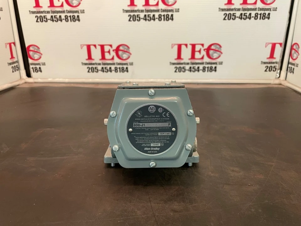 NEW Allen-Bradley NO: 808-J1