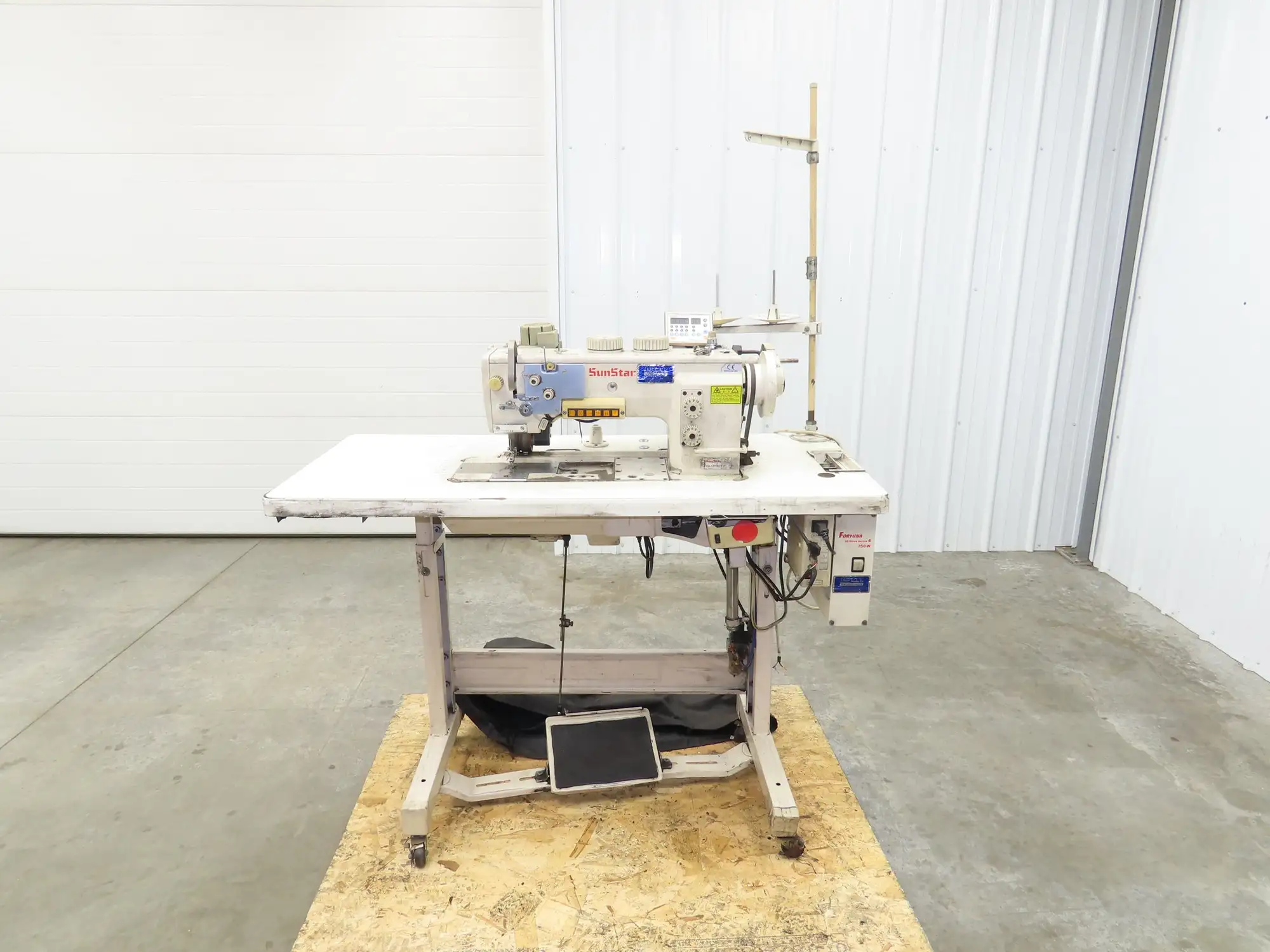 KM-1070BLX-7 Fortuna Industrial Sewing Embroidery Servo Machine 230VAC 1Ph *Read