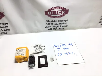 Hubbell GFR5352 Ground Fault Duplex Receptacle Circuit Guard 20A 125V 60Hz 2P 3W