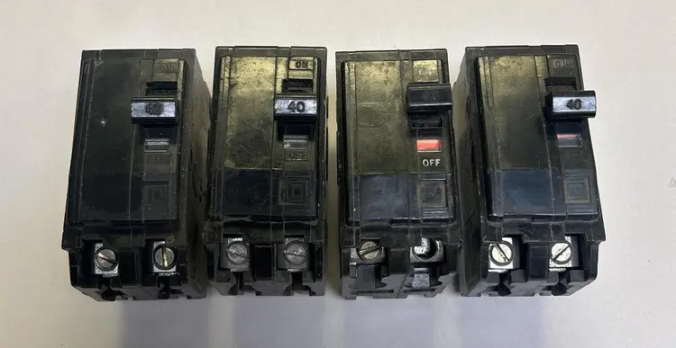 Used SQUARE D QO240 Miscellaneous Equipment (Electrical & Power) | Surplus Asset Holdings #1199231