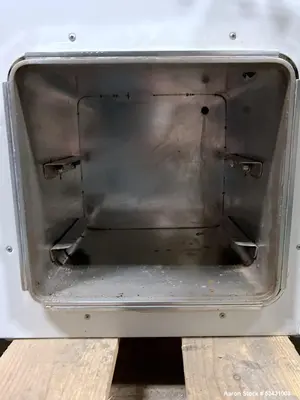Used Thermo Scientific VT 6025 Miscellaneous Laboratory Equipment Illinois US | Aaron Equipment #83952