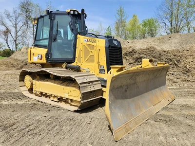 Used 2022 CATERPILLAR D3 LGP Crawler Dozers | Abele Tractor #1342935