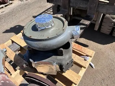 USED WAUKESHA P9390