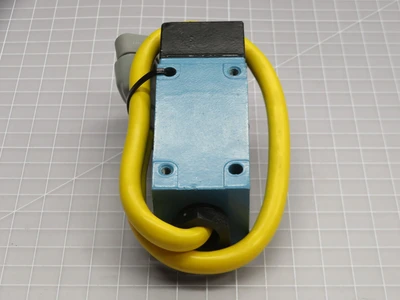 Used HEIL _UNKNOWN_ Relays & Switches | OCO Industrial #1696001