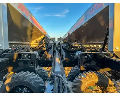 Used CRUSTBUSTER _UNKNOWN_ No-Till Drills Iowa US | Keast Enterprises #1360181