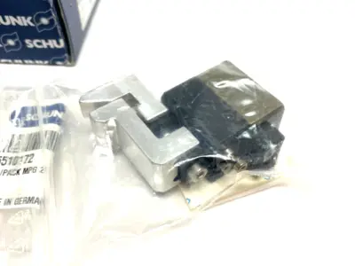 USED SCHUNK 2-FINGER PARALLEL FOR SMALL COMPONENTS MGP 25, 3MM STROKE PER JAW