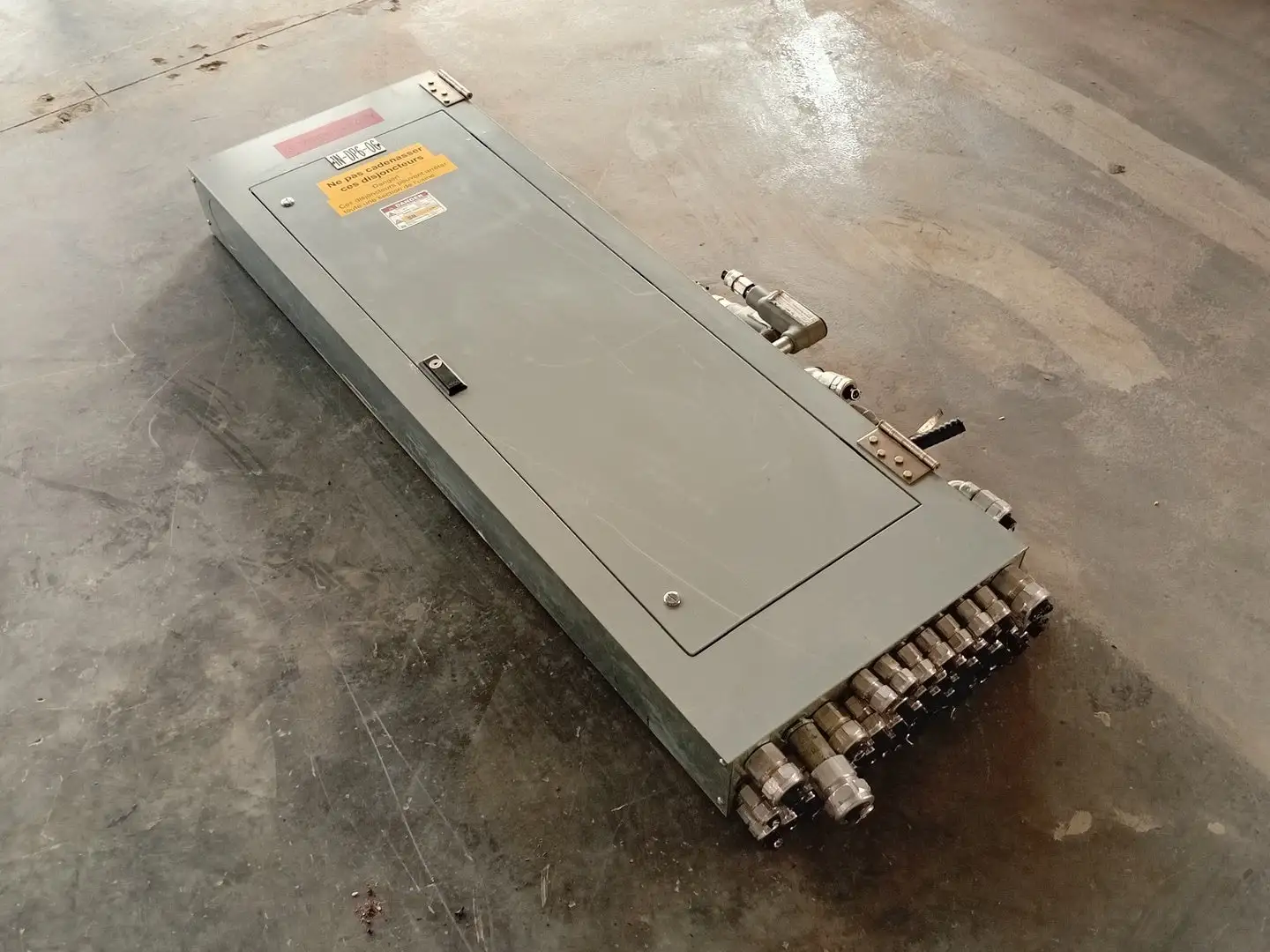 Used CUTLER-HAMMER PRL1A Switchgears British Columbia CA | Lenmark #1430977