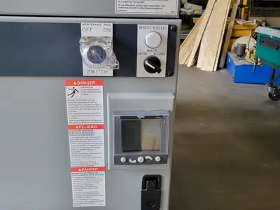 Used SQUARE D POWER-ZONE 4 Switchgears British Columbia CA | Lenmark #239369