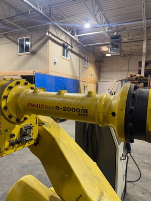 Used FANUC FANUC R2000IB/210F Robots Michigan US | K.B. Industries LLC #1543347