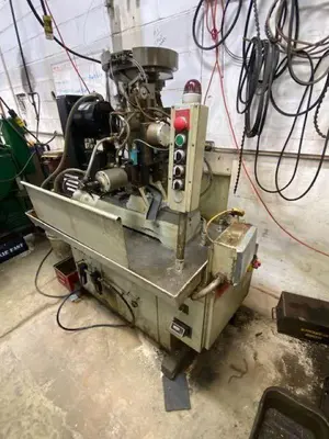 Used UNIVERSAL AUTOMATIC AS Nut Tappers | Walden Machinery #1288907
