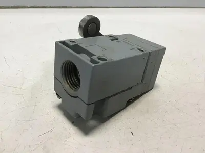 USED SQUARE D 9007-C52B2