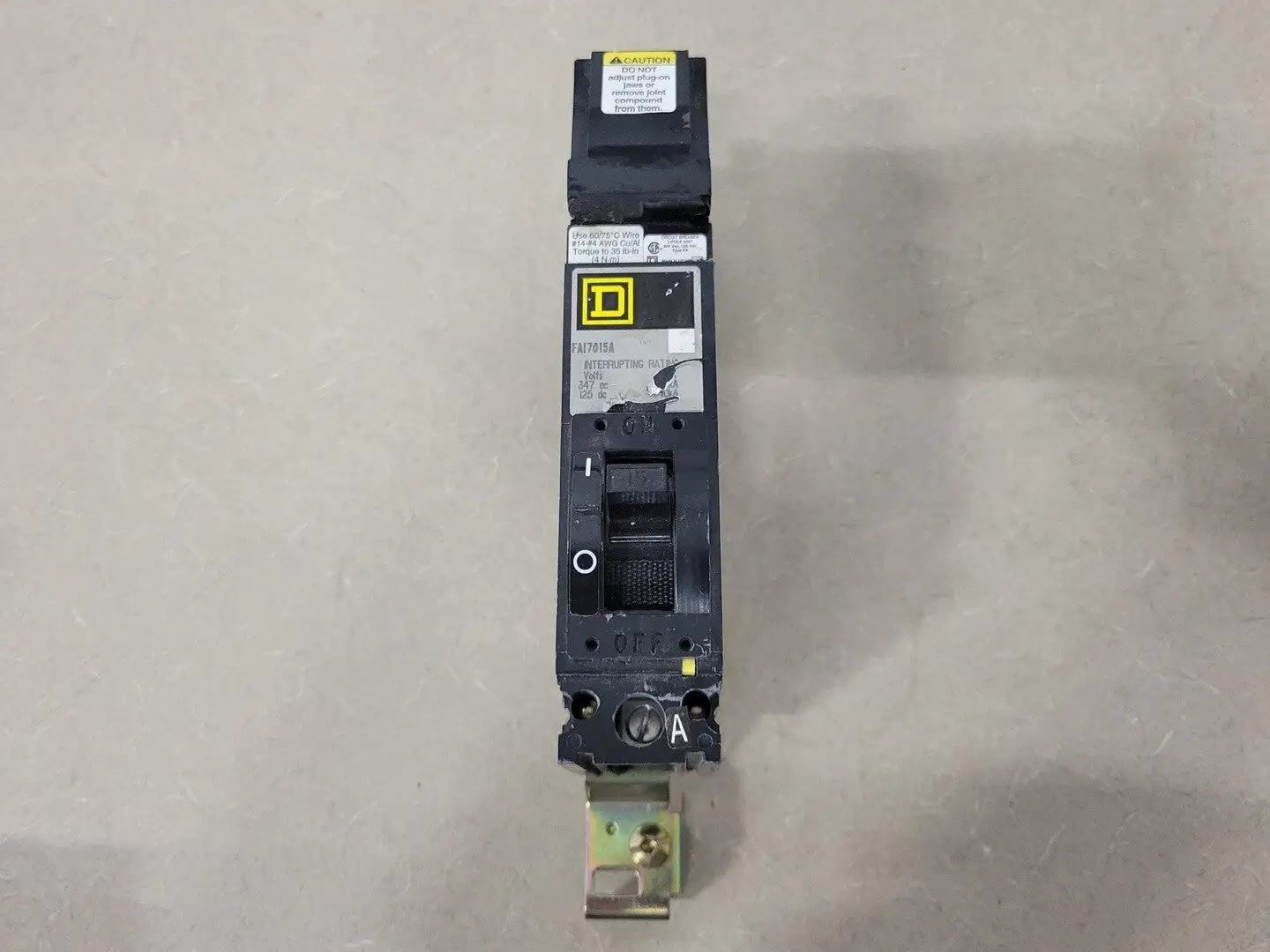 USED SQUARE D FH17015A