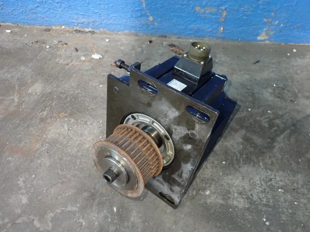 Used YASKAWA SGMG20AABB Servo Motors | HGR 24 #730854