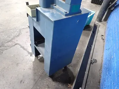Tennsmith Metal Notcher