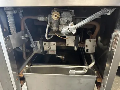 USED HENNY PENNY 600