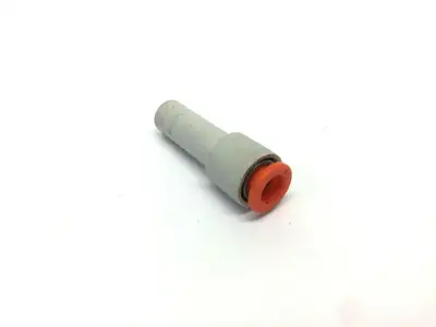 USED SMC PLUG-IN REDUCER FITTING