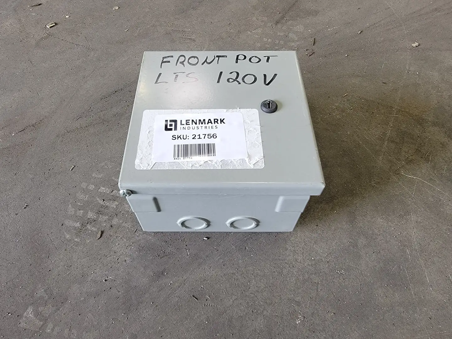 120 volts Electrical Box 8x8x8 in.