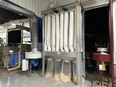 Modesta MFU5000 15 HP 5,000 CFM Interior Dust Collector-Demo Unit!