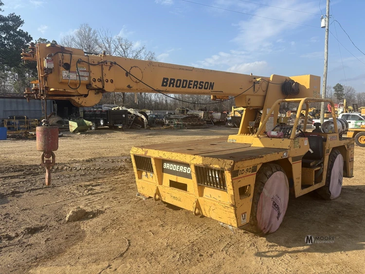 Used 2001 BRODERSON IC80-3F Mobile Cranes Tennessee US | Moore Equipment #1516689