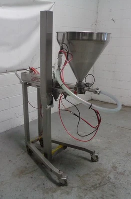 Used 1999 UNIFILLER UNIVERSAL 1000 Depositors California US | BakeryEquipment.com #1554777