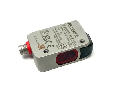 USED KEYENCE SELF-CONTAINED CMOS LASER SENSOR M8 CONNECTOR TYPE 500MM