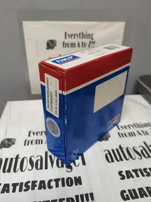 New | in-Stock SKF 23022 CC/W33 Bearings | Surplus Asset Holdings #1194828