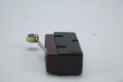 New | in-Stock Unimax 2HBW-5 Misc Electrical & Power Parts California US | Davliegogo LLC #1732287