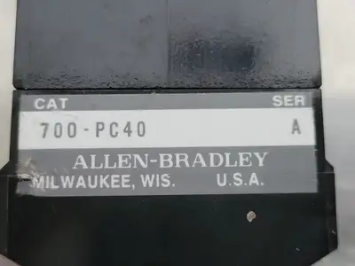 USED ALLEN-BRADLEY 700-P200A1