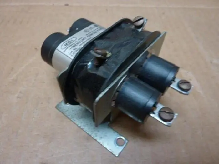 Used MDI 230NO-120A PLC Contactors | Ideal Machinery #622928