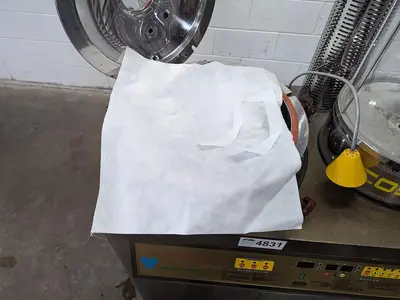 Cosmos 660 Vacuum Extractor