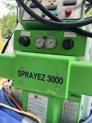 USED 1900 SPRAYEZ 3000