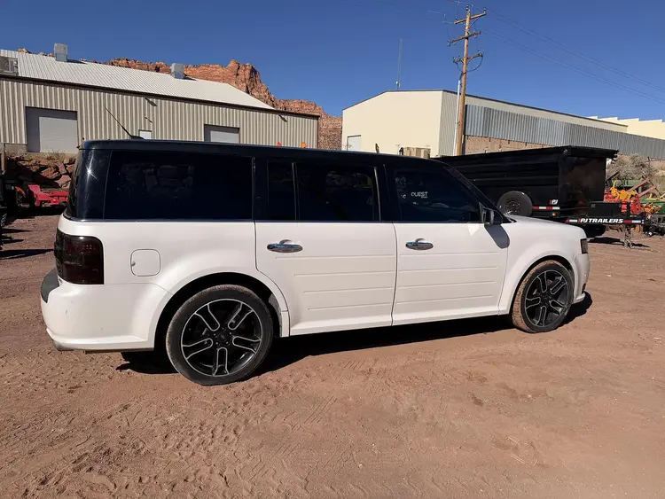 Used 2013 FORD LIMITED SUVs Utah US | CSS Equipment Sales #1442841