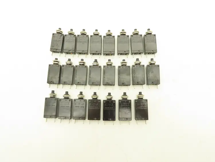 Used E-T-A _UNKNOWN_ Circuit Breakers | Arrow Industrial #559234