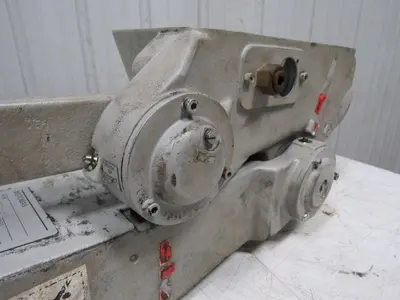 Yaskawa Motoman YR-SK16-J00 Robot Manipulator L-Axis Lower Arm