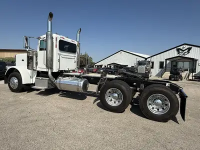Used 2009 PETERBILT 388 Conventional trucks Texas US | MCO Truck & Equipment #1513817