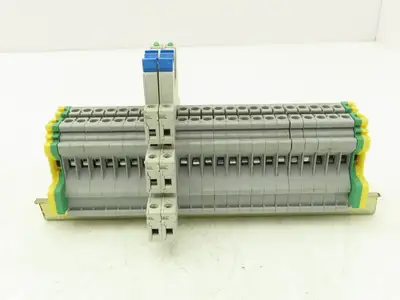 Connectwell Hongfa 41F-1Z-C2-5 Terminal Block Relay base D Rail Mixed Lot of 78