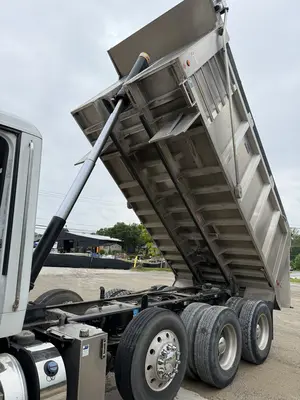 Used 2023 PETERBILT 567 Tractors & Trailers Kentucky US | Proxy Equipment #1377737