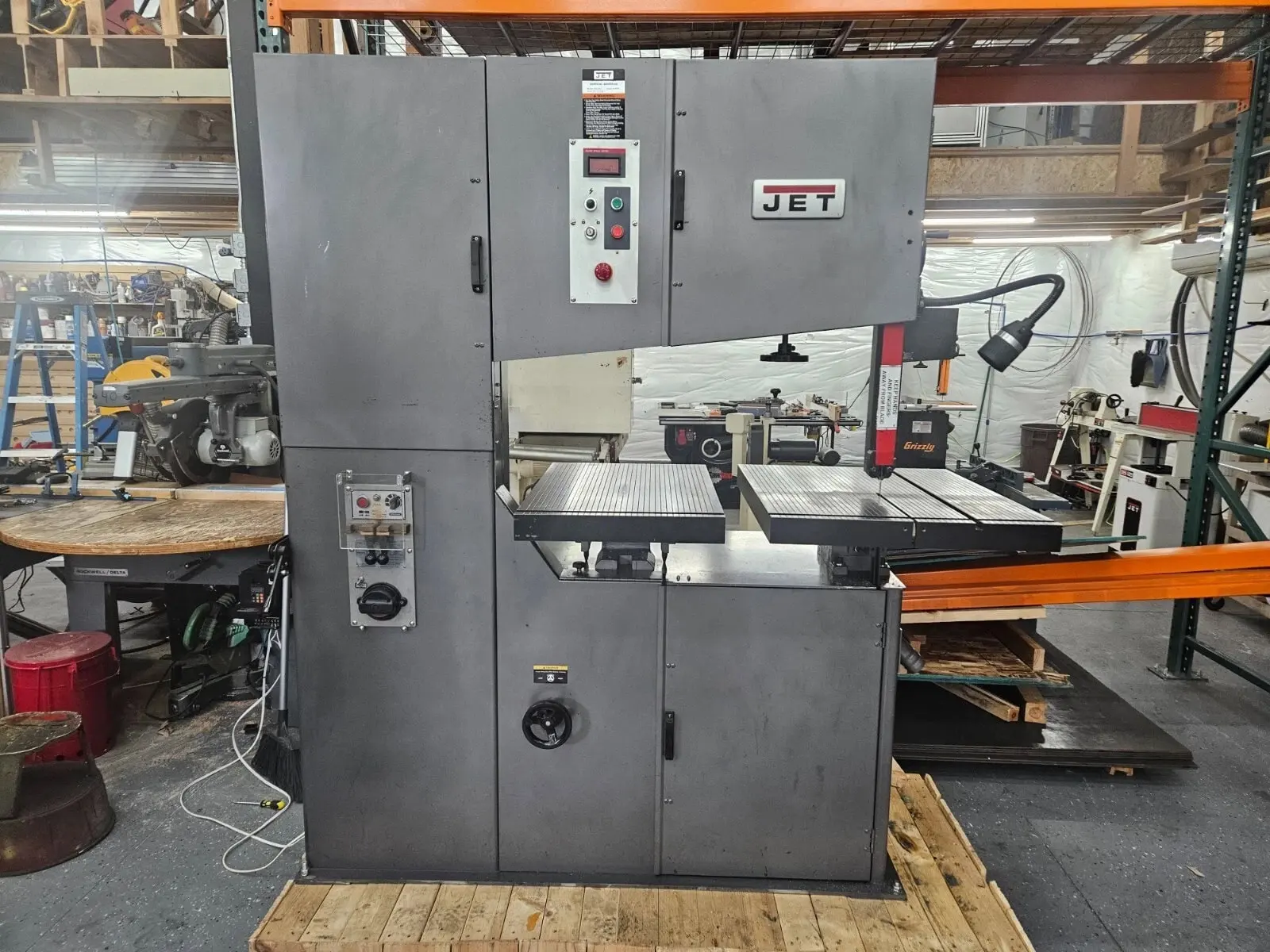 USED 1900 JET VBS-3612