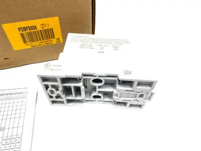 USED COOPER BUSSMANN POWER DISTRIBUTION BLOCK 620A 600V