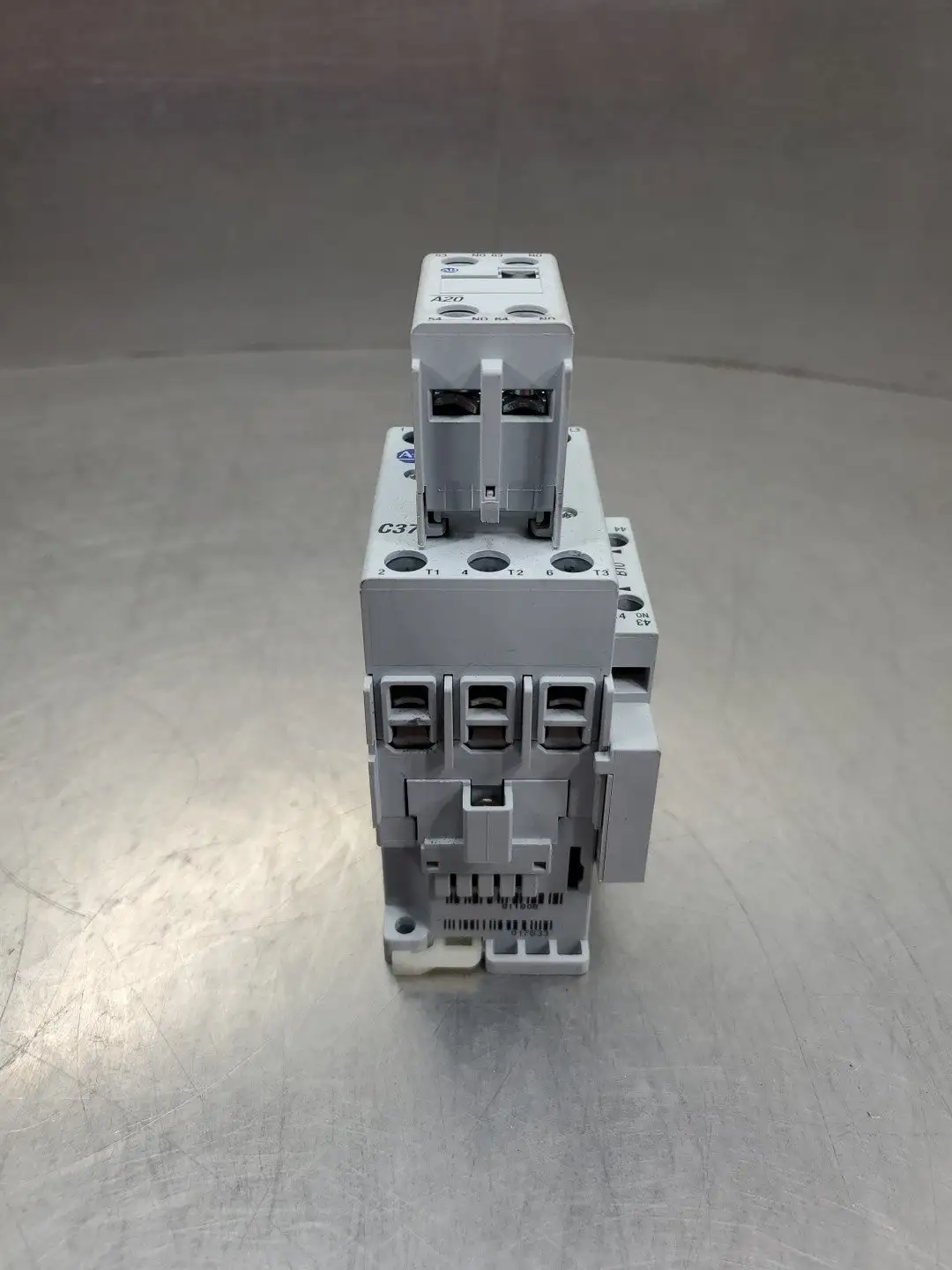 USED Allen-Bradley 100-C37*00 Starter w/100-F & 100-S Auxiliary Contacts