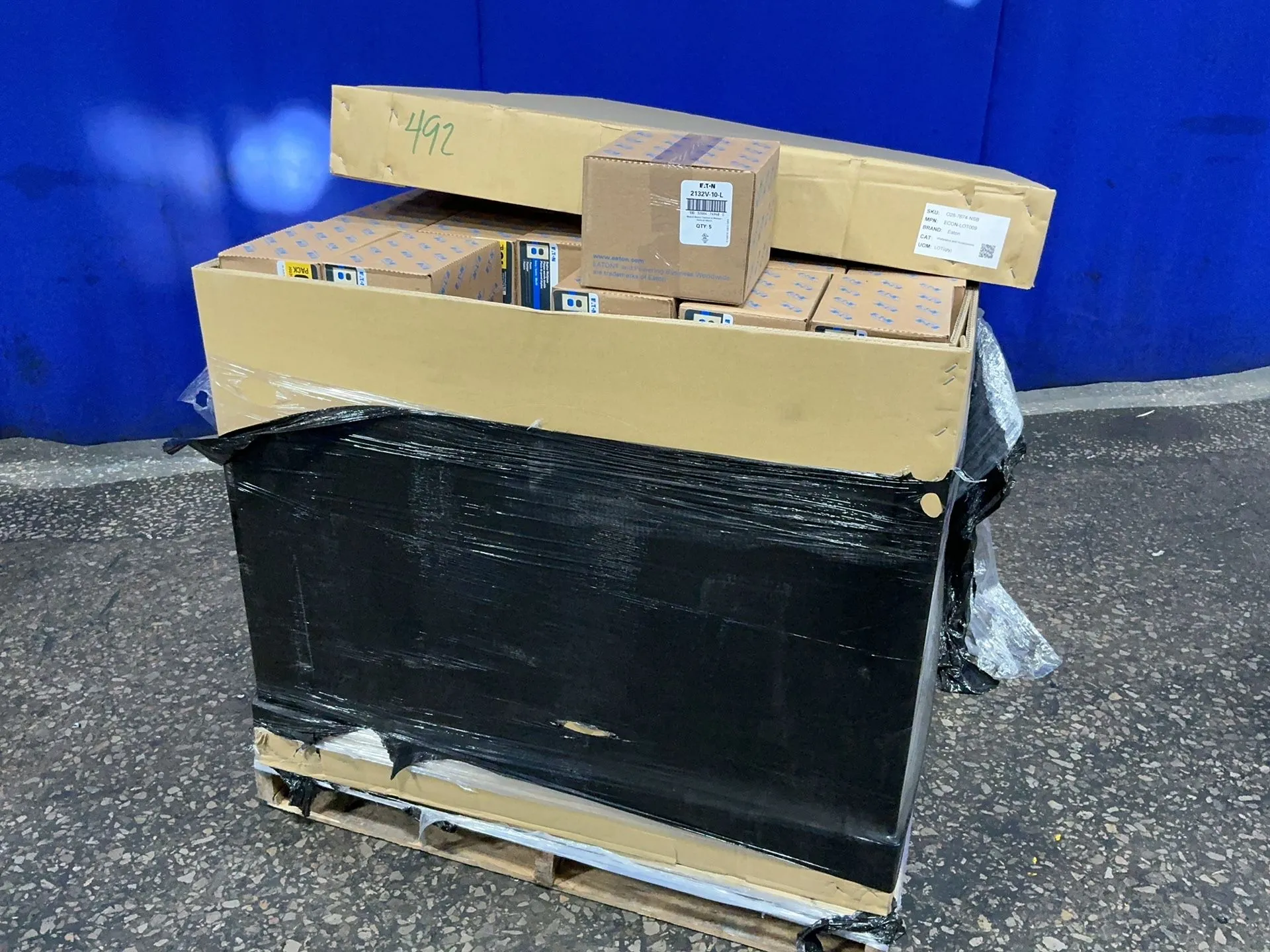 Used EATON 2132V10L Misc Electrical & Power Parts Ohio US | HGR 24 #1187109